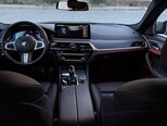 BMW 530e-10