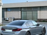 BMW 530e-8