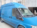 Ford Transit-5
