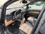 Opel Zafira-8