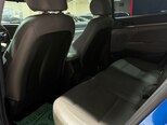 Hyundai Elantra-19