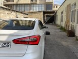 Kia Cerato-7