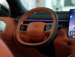 Lynk & Co 900-32