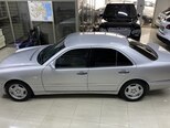 Mercedes E 240-8