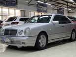 Mercedes E 240-3