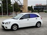 Kia Rio-4