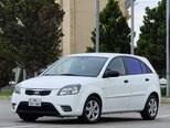 Kia Rio-1