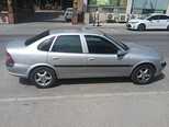 Opel Vectra-3