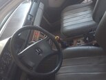 Mercedes 230 E-9