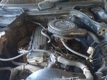 Mercedes 230 E-13