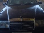 Mercedes 230 E-1