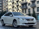 Toyota Camry-3