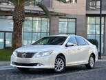 Toyota Camry-12