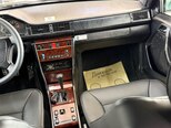 Mercedes 320 E-6