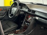Mercedes 320 E-7
