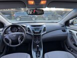 Hyundai Elantra-6