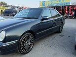Mercedes E 240-2