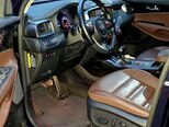 Kia Sorento-9