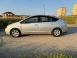 Toyota Prius-3