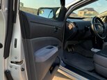 Toyota Prius-14