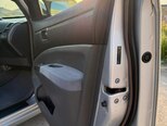 Toyota Prius-15