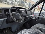 Ford Transit-14