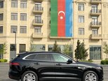 Jaguar F-Pace-6