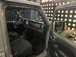 Jeep Wrangler-10
