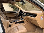 Porsche Macan S-10