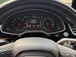 Audi Q7-11