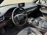 Audi Q7-10