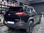 Jeep Cherokee-6