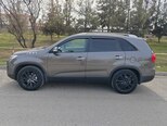 Kia Sorento-4
