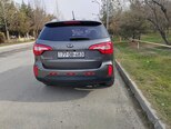 Kia Sorento-8