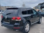 Volkswagen Touareg-8