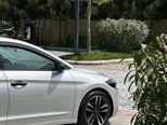 Hyundai Elantra-7