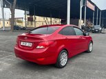 Hyundai Accent-2
