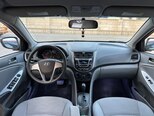 Hyundai Accent-13