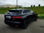 Jaguar F-Pace-8