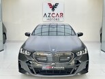 BMW i5-1
