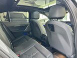 BMW i5-31
