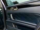 Volkswagen Phaeton-18