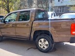 Volkswagen Amarok-5