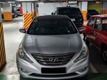 Hyundai Sonata-1