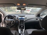 Hyundai Elantra-4