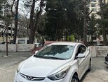 Hyundai Elantra-2