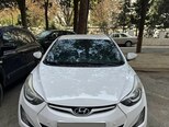 Hyundai Elantra-1