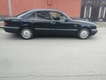 Mercedes E 240-5