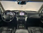 Toyota Land Cruiser-35