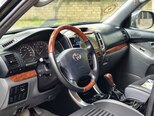 Toyota Land Cruiser Prado-6